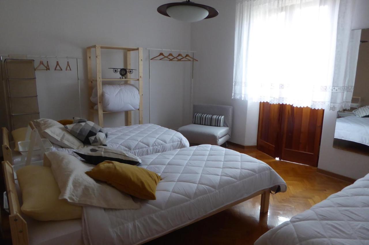 Casamila Apartment โกริเซีย ภายนอก รูปภาพ